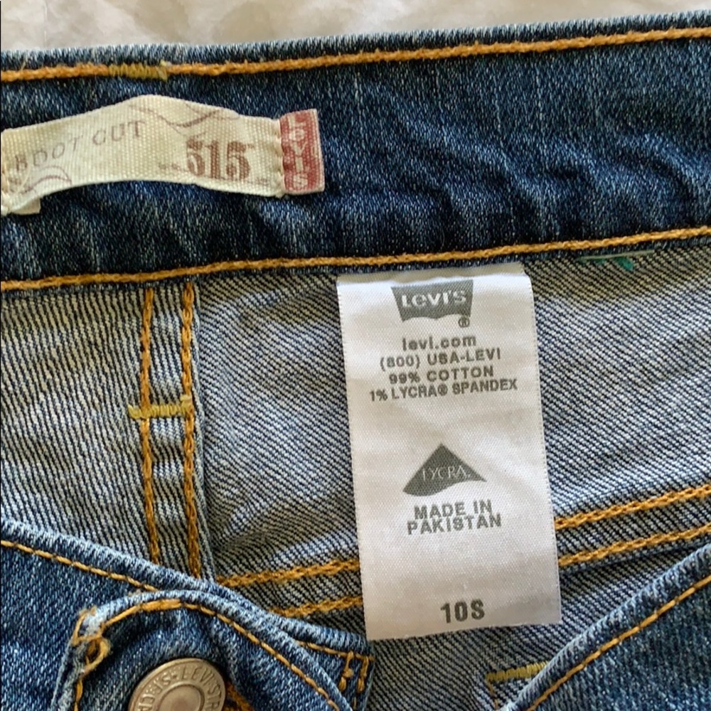 Levi’s 515 Jeans - Picture 2 of 2